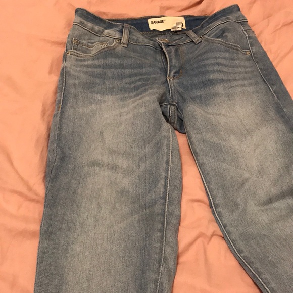 Light blue jeans - Picture 3 of 4